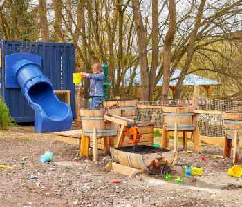 Inno-Heege | Spielcontainer – Die mobile Spieloase